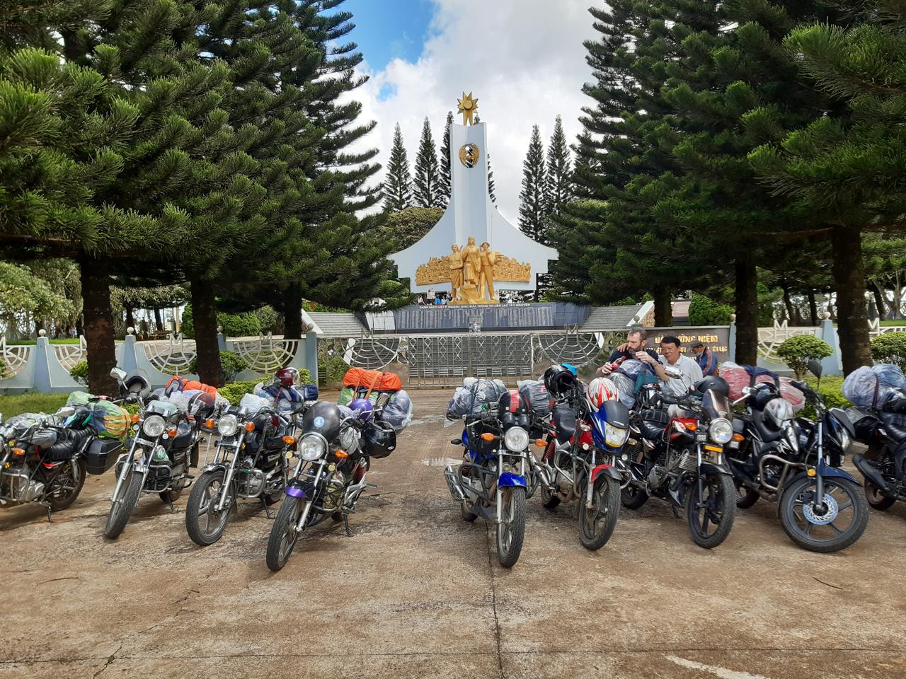 Easy Rider guides in Dalat
