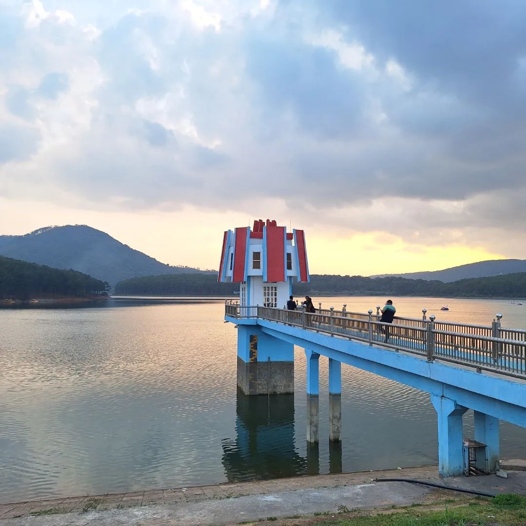Dalat to Hoi An by Motorcycle